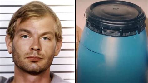 Shocking real evidence shown in new Jeffrey Dahmer。